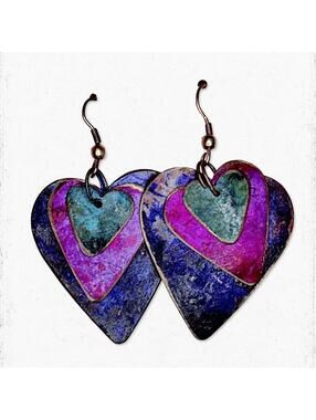 5673gc. Purple Metal Heart Earrings